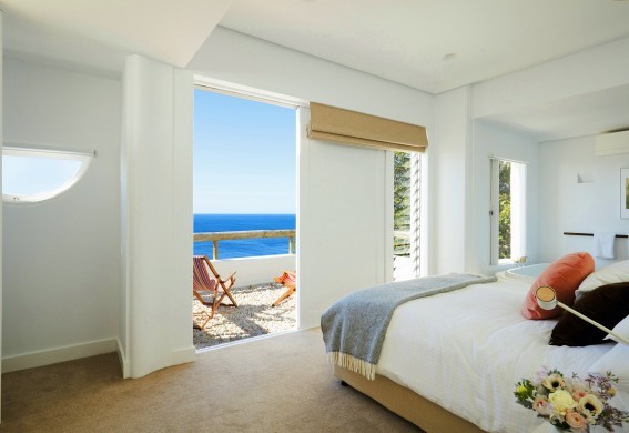 Australia:Sydney:Oceanview_VillaWaterfront:bedroom122.jpg
