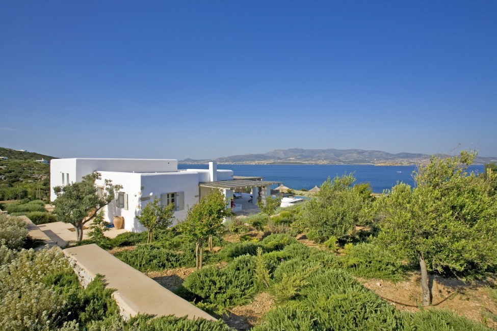 Greece:Mykonos&Cyclades:Antiparos:VillaLevanda_VillaLavender:garden.jpg