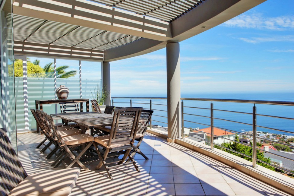 SouthAfrica:CapeTown:Silva_ApartmentSylvanna:balcony53.jpg