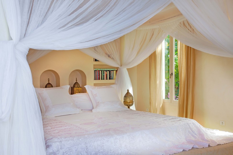 St. Barths:Mauresque_VillaAura:bedroom.jpg