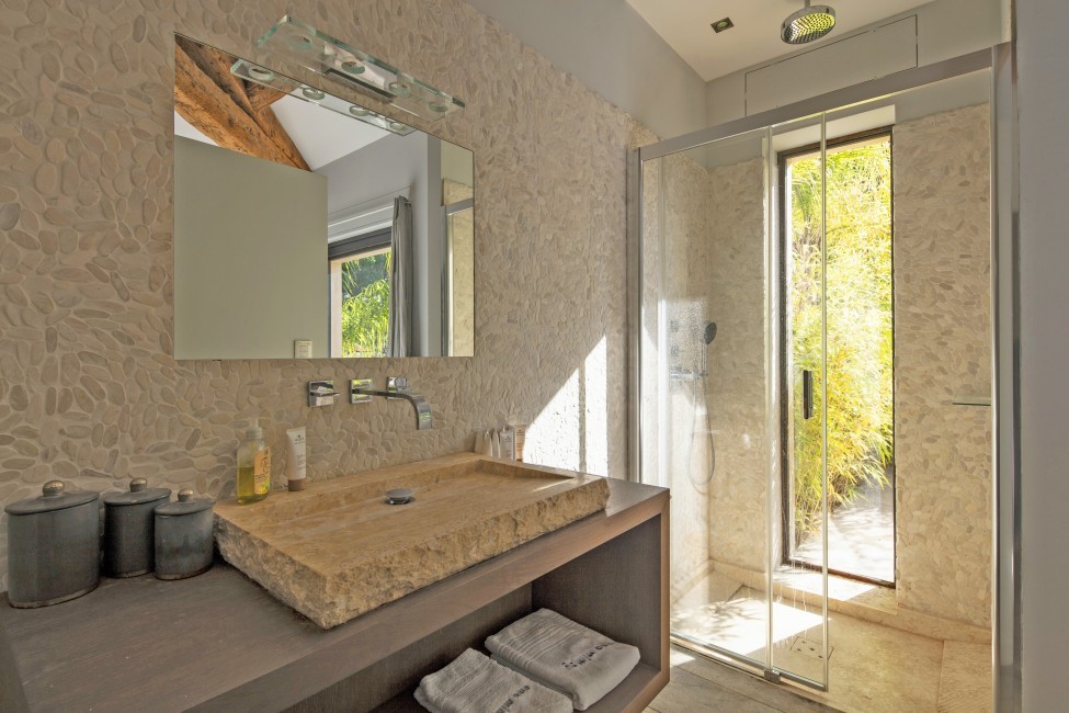 France:St. Tropez:VillaDreamland_VillaDiane:bathroom53.jpg