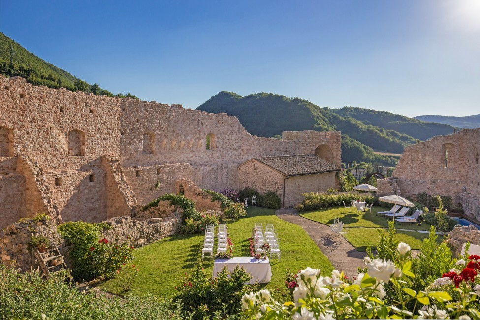 Italy:Umbria:Assisi:ITPG21_CastelloFoligno::garden252.jpg