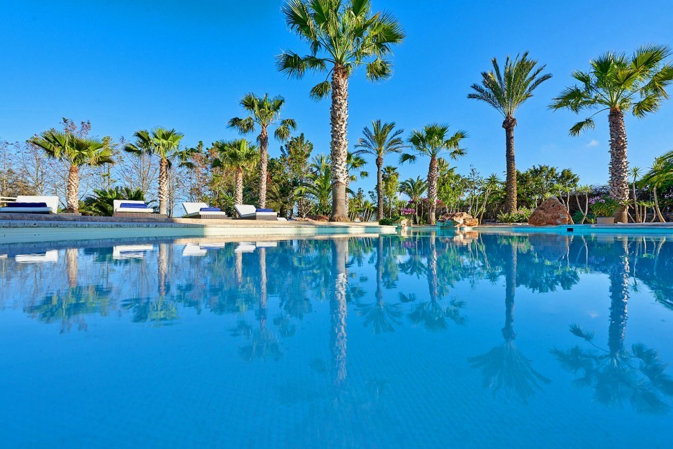 Spain:Ibiza:CanSavi_VillaSilva:pool84.jpg