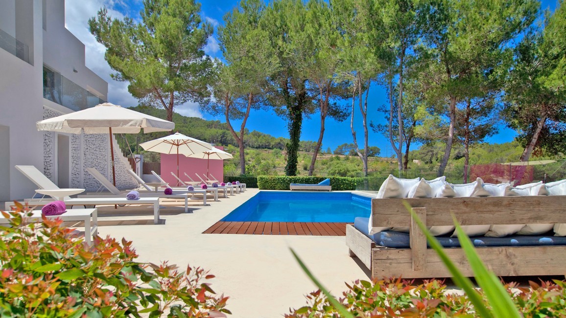 Spain:Ibiza:VillaFabric_VillaFranca:pool5.jpg