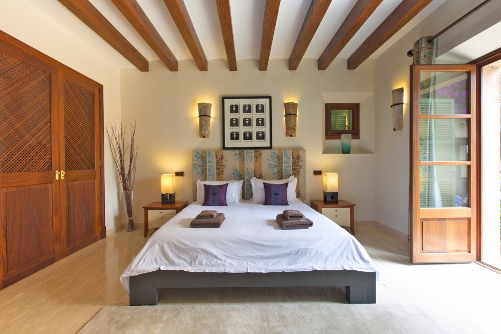 Spain:Mallorca:VistaTramuntana_VillaTeo:bedroom14.jpg