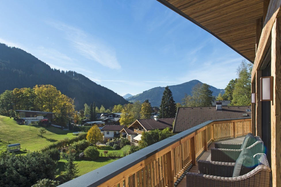 Austria:Kitzbühel:ChaletLanzLebenberg_ChaletTiffany:balcony30.jpg