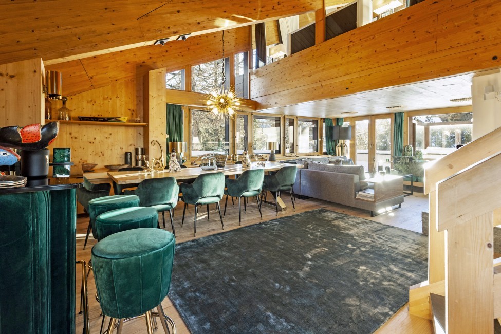 Switzerland:St. Moritz:CasaLeopardo_VillaLeontine:livingroom43.jpg