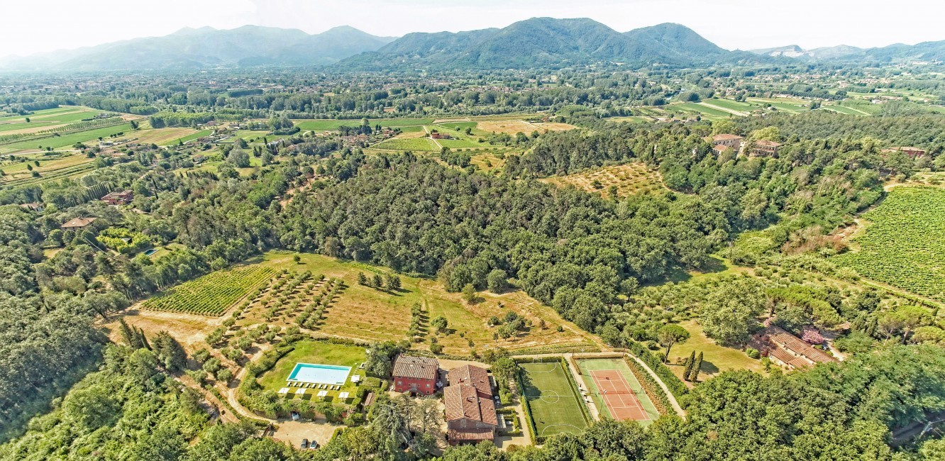 Italy:Tuscany:Lucca:ITLU01VillaAdina_VillaAlda:aerialview8.jpg