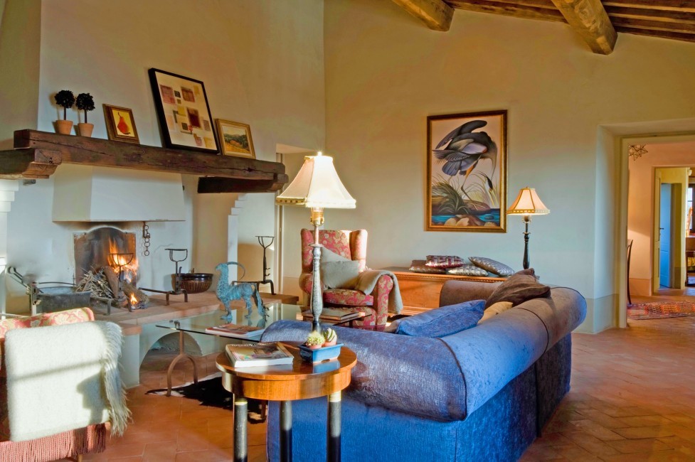 Italy:Tuscany:Siena:ITSI21VillaBata_VillaBetta:livingroom14.jpg