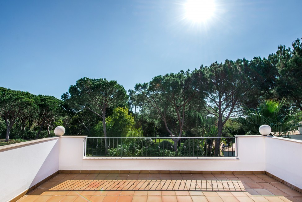Portugal:Algarve:QuintadoLago:VillaHelenite_VillaHelia:balcony18.jpg