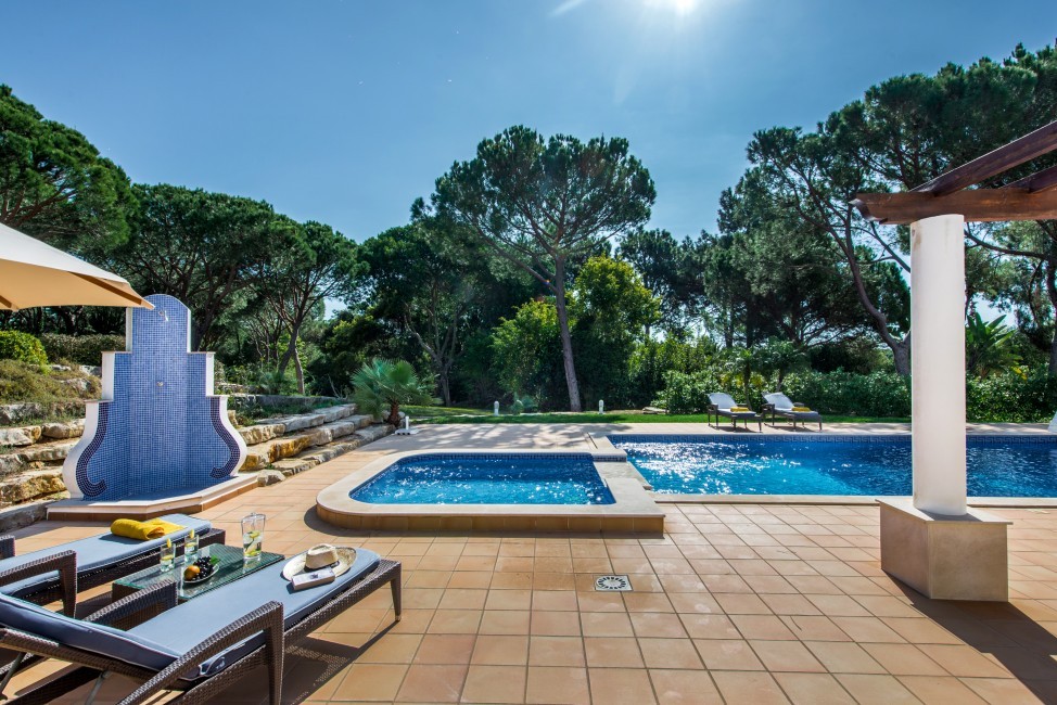 Portugal:Algarve:QuintadoLago:VillaHelenite_VillaHelia:pool7.jpg