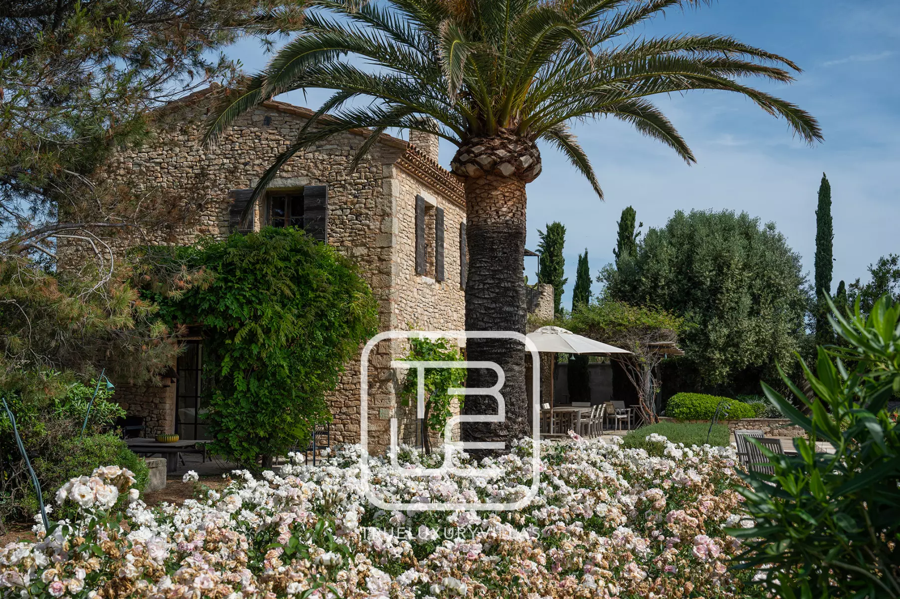 Villa Era