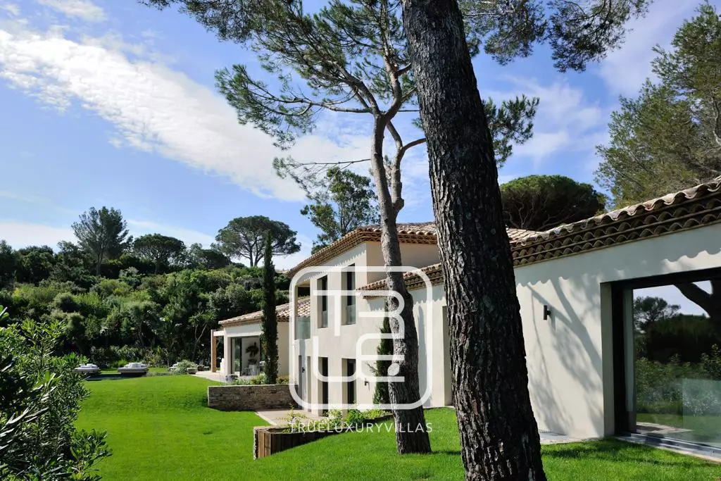 Villa Mau