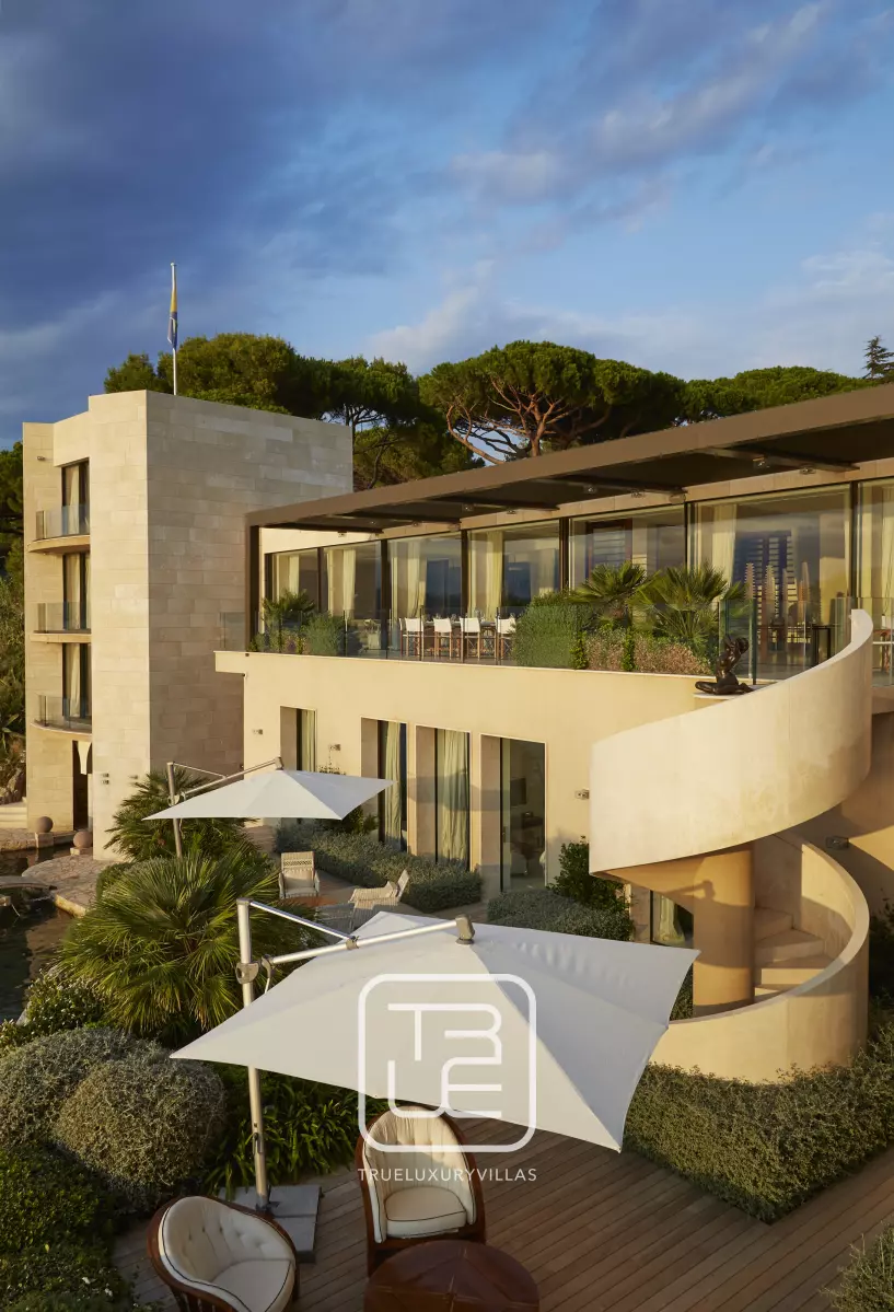 Villa Octa