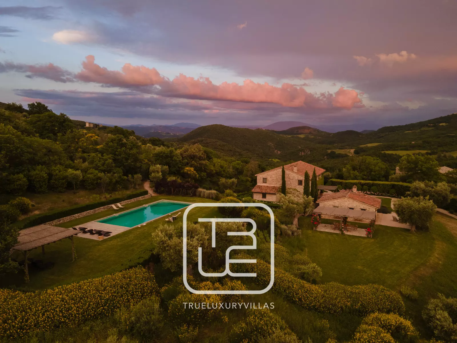 Villa Paralla