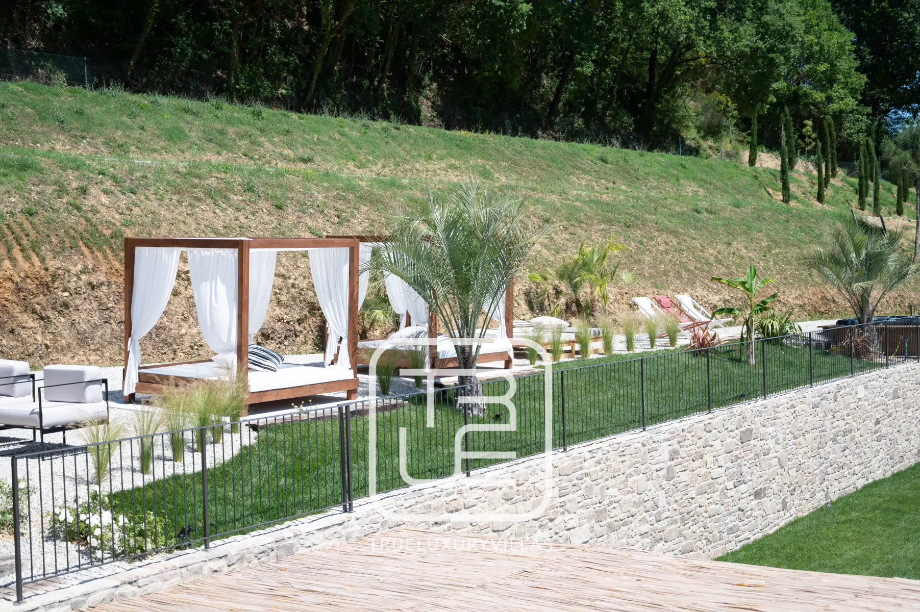 Villa Agola