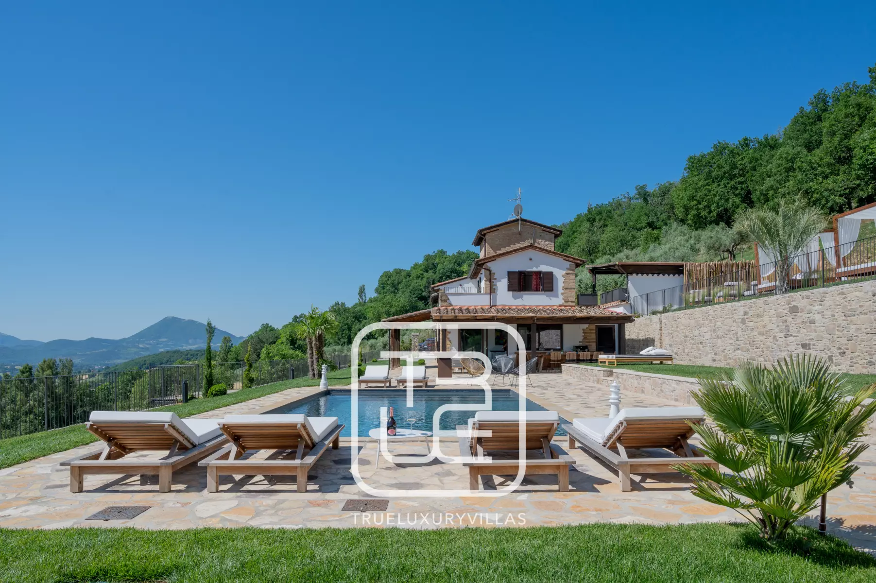 Villa Agola