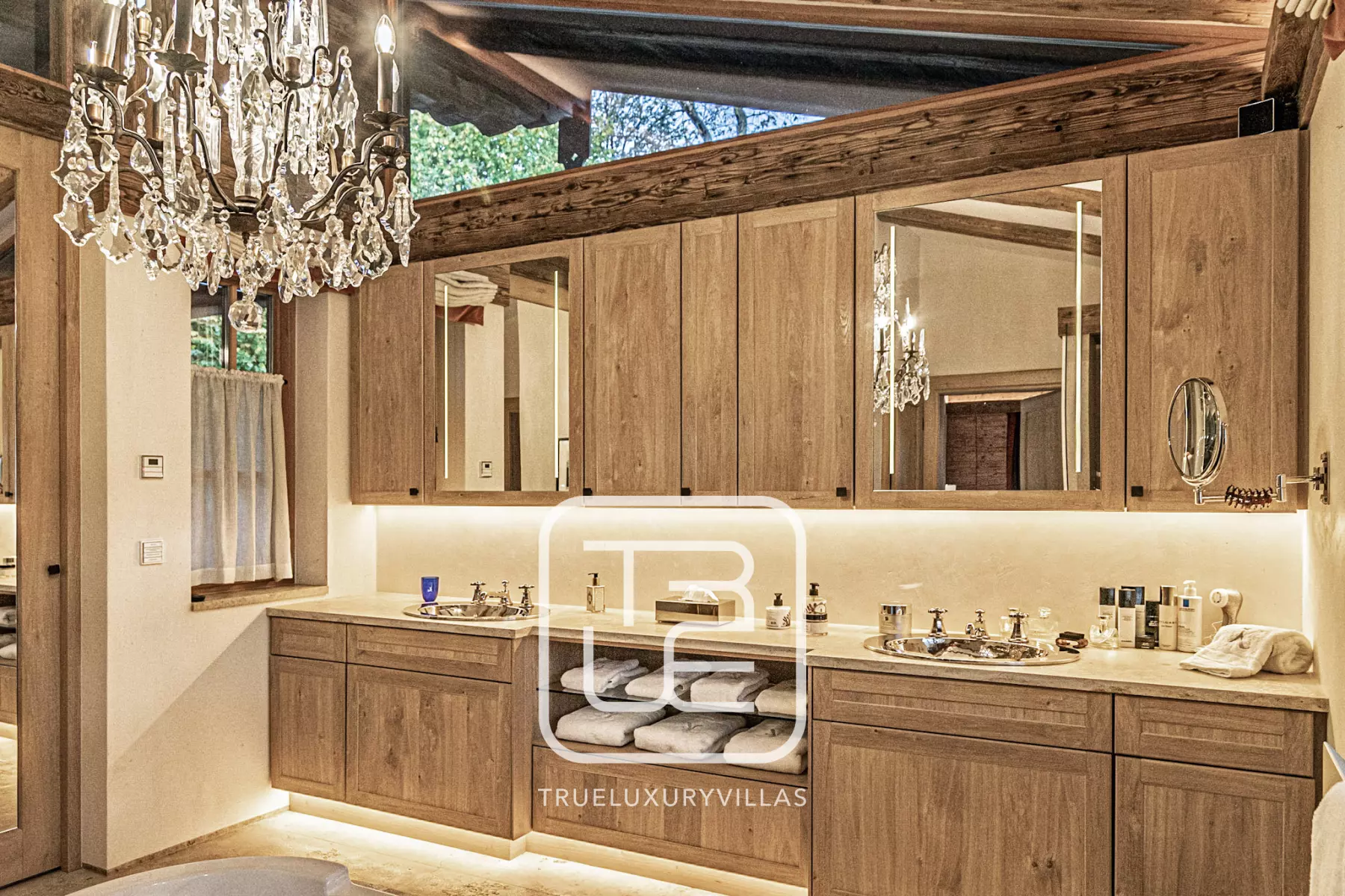 Chalet Tourbillon