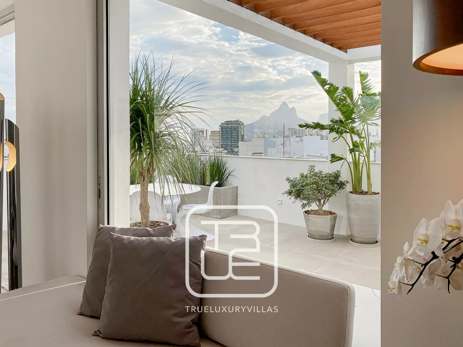 Penthouse Leme