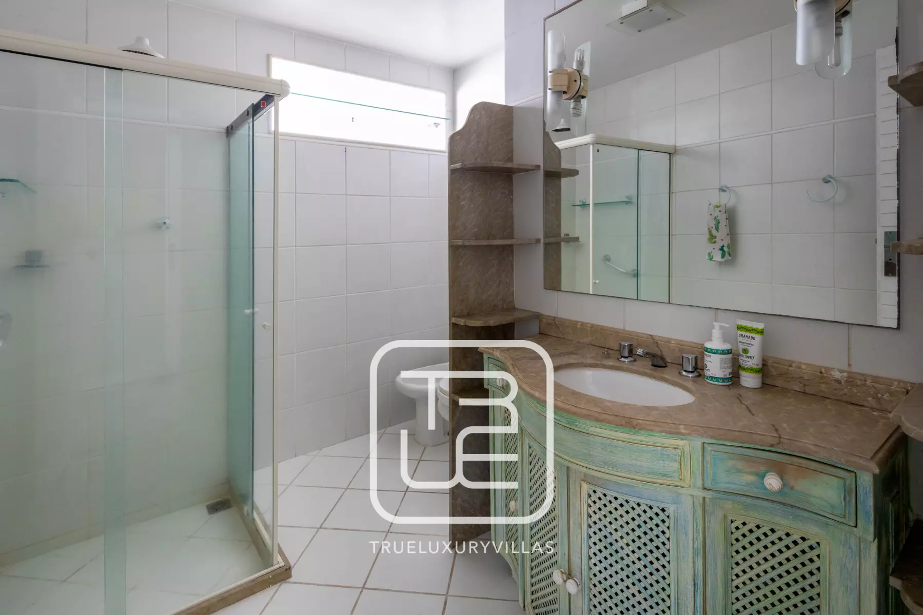 Apartment Lenolla