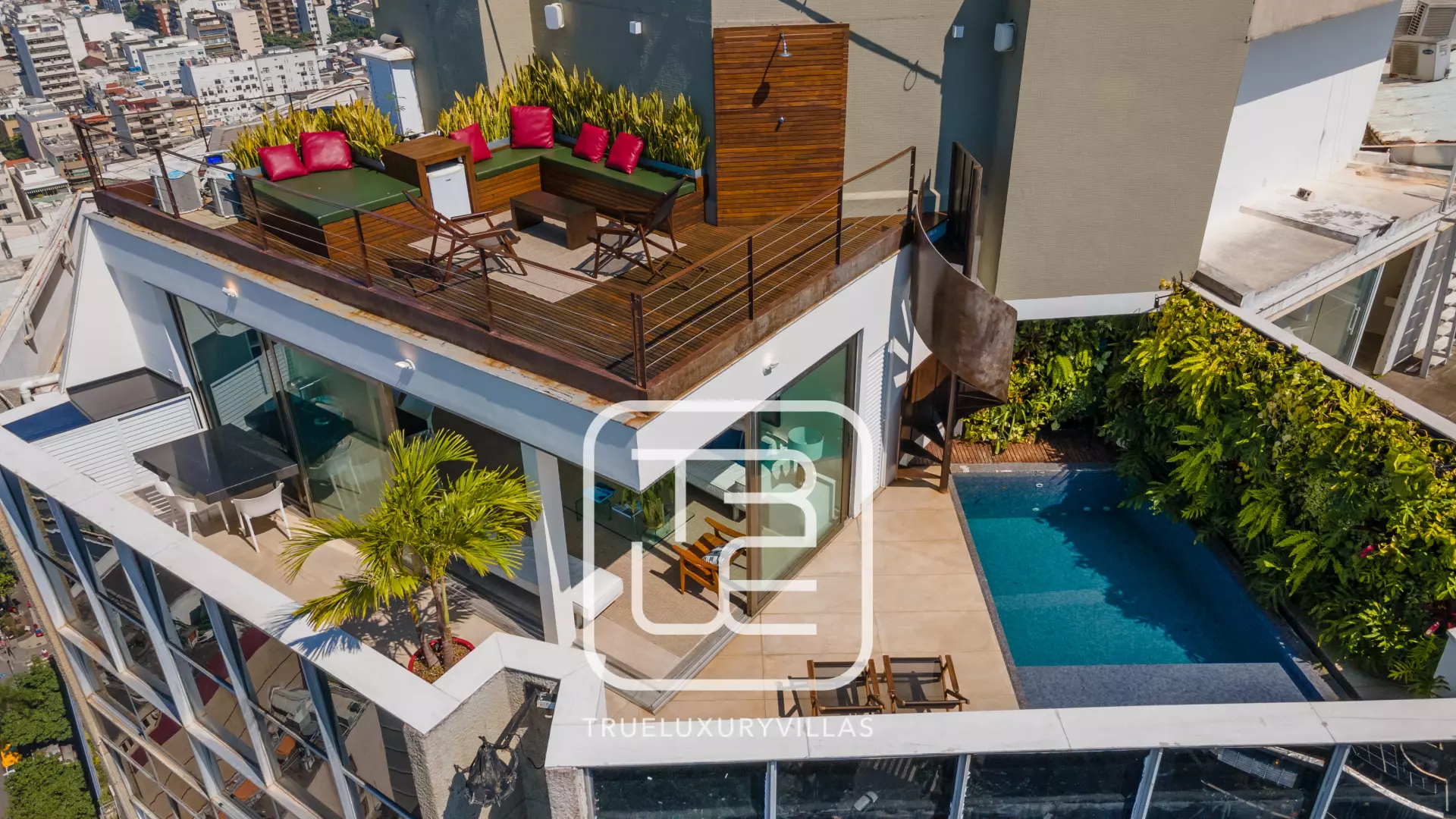 Penthouse Irma