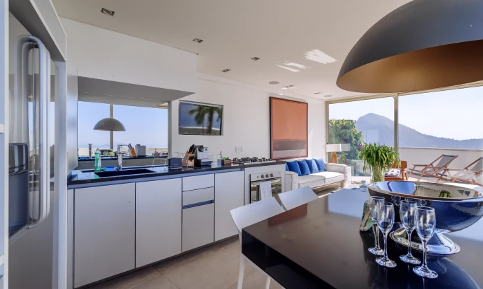 Penthouse Irma