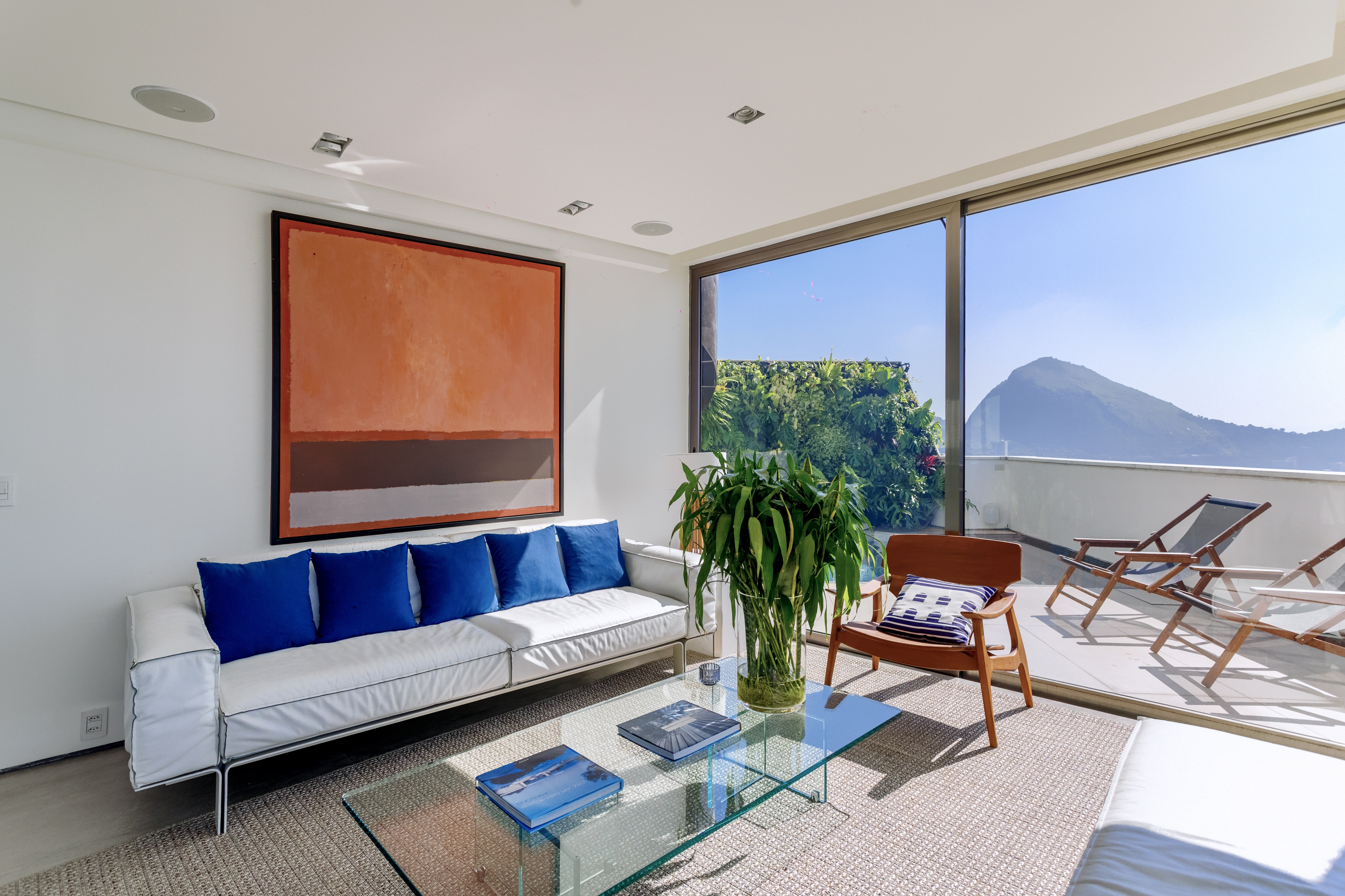 Penthouse Irma