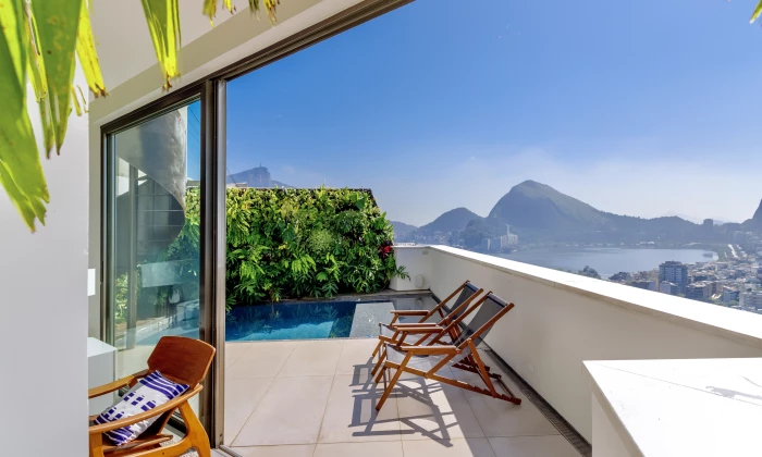 Penthouse Irma