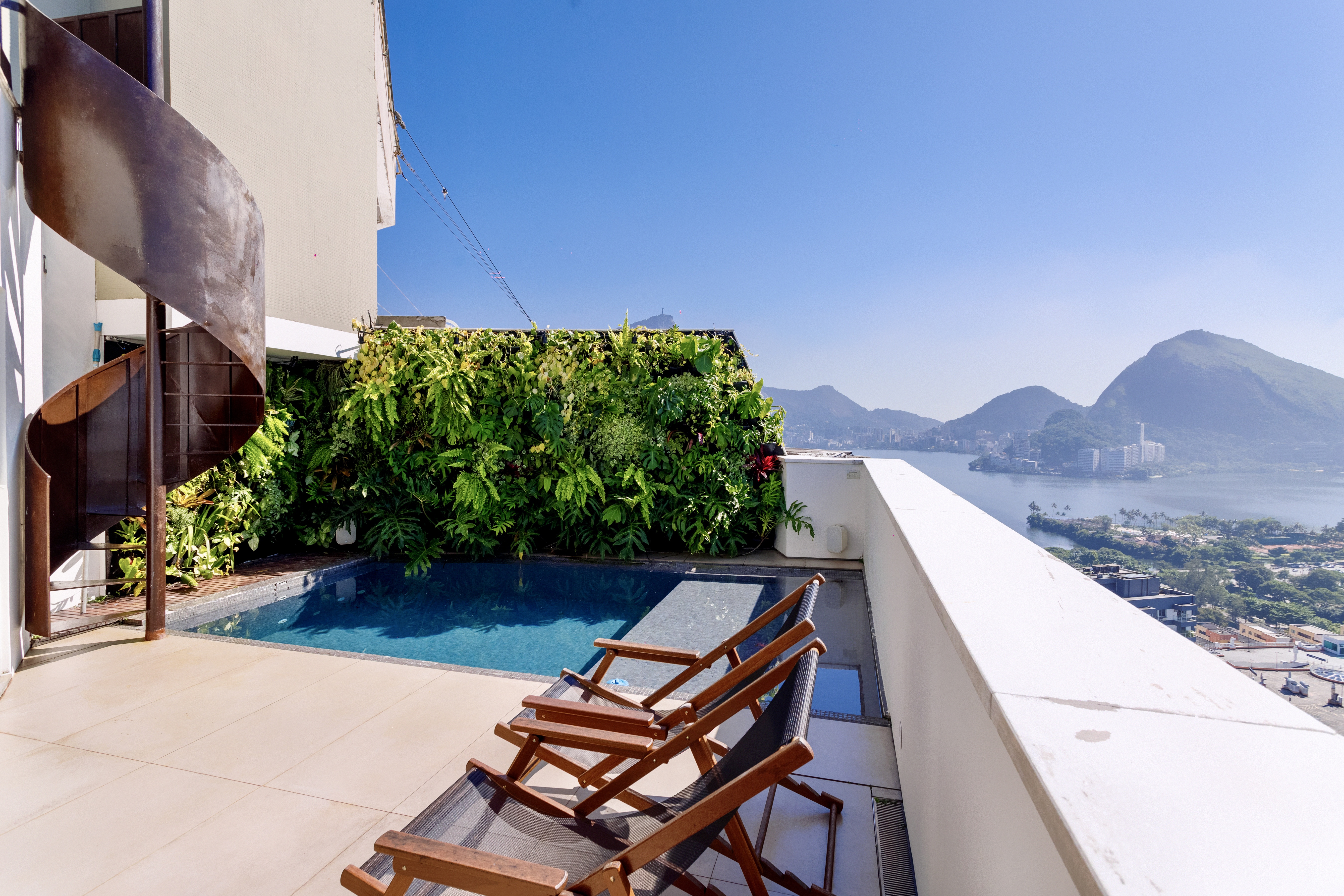 Penthouse Irma