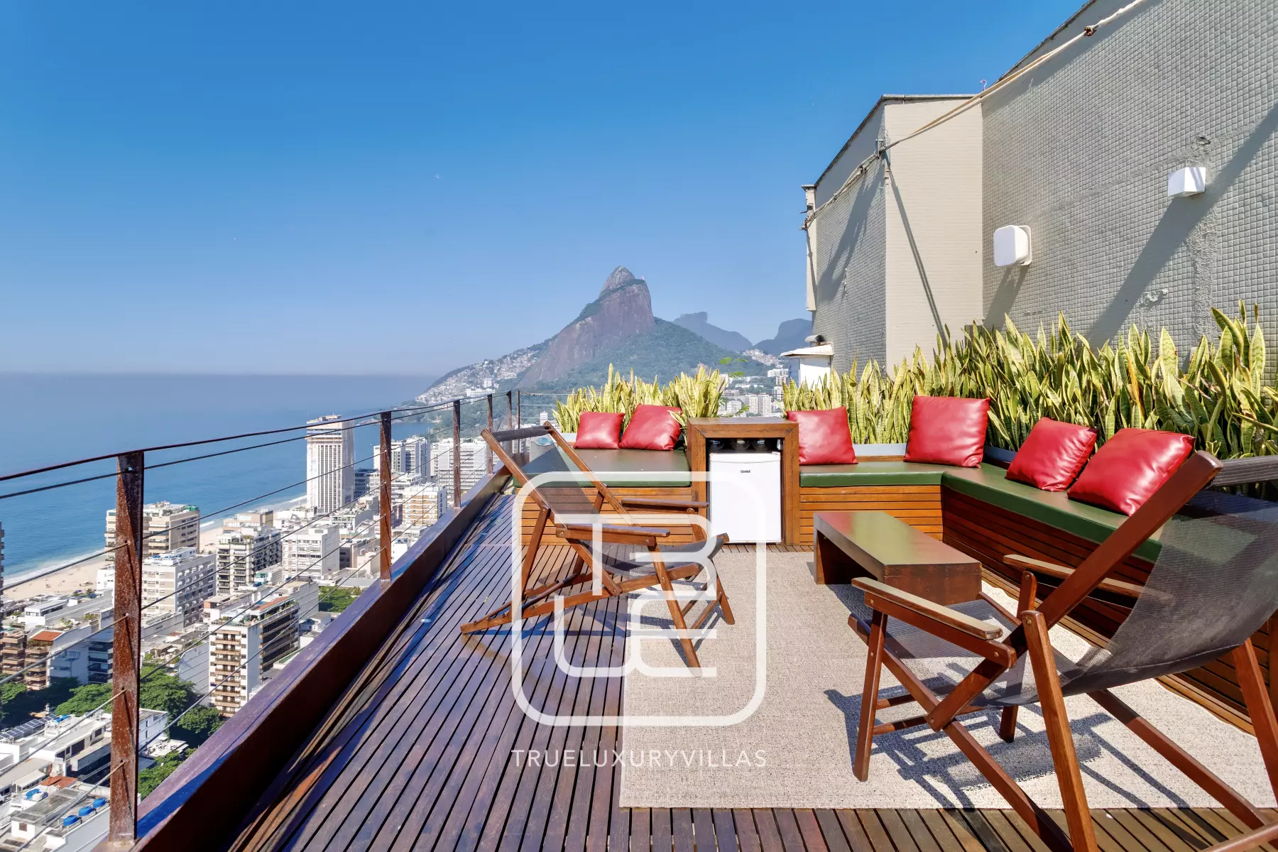 Penthouse Irma