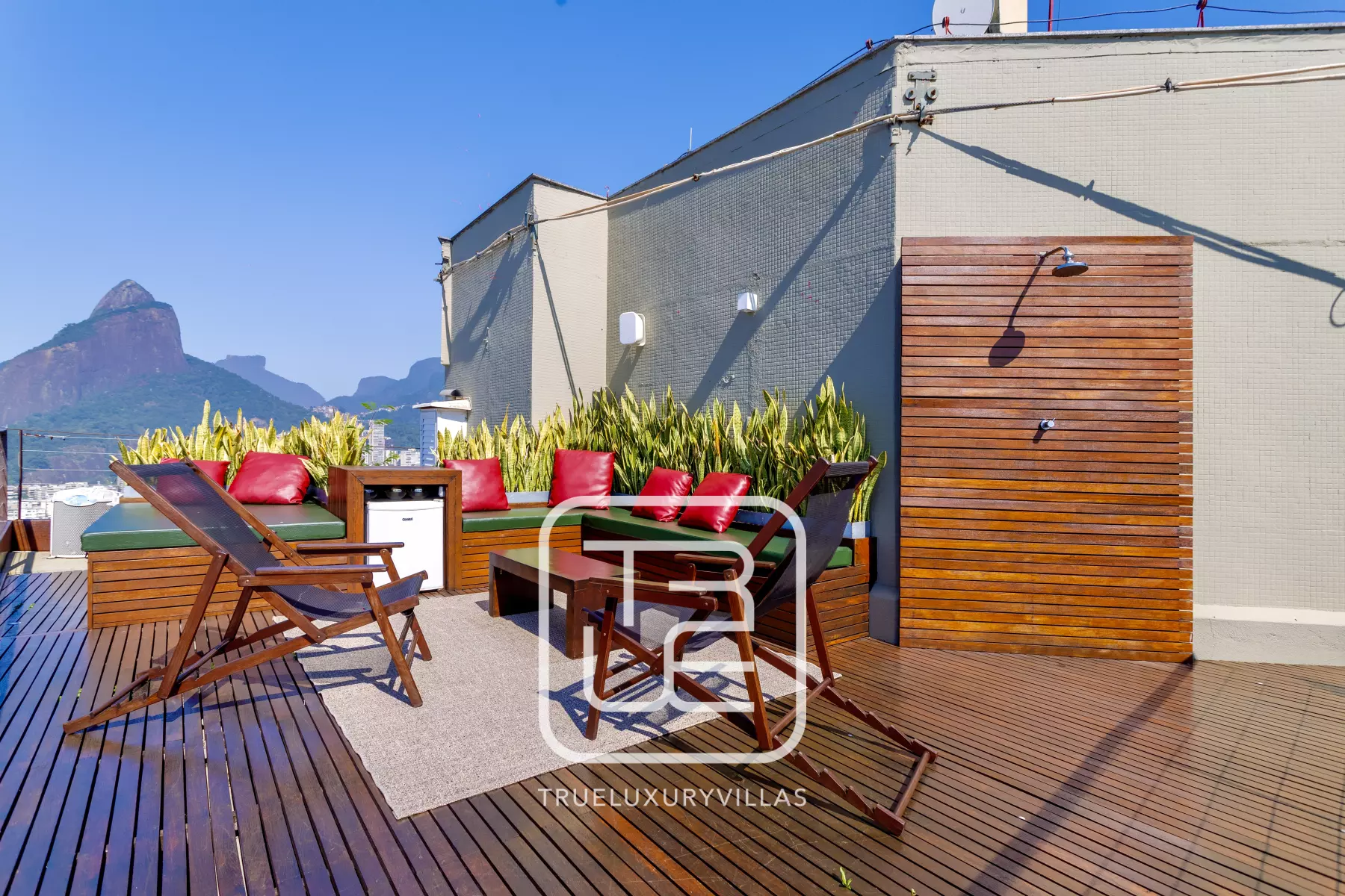 Penthouse Irma