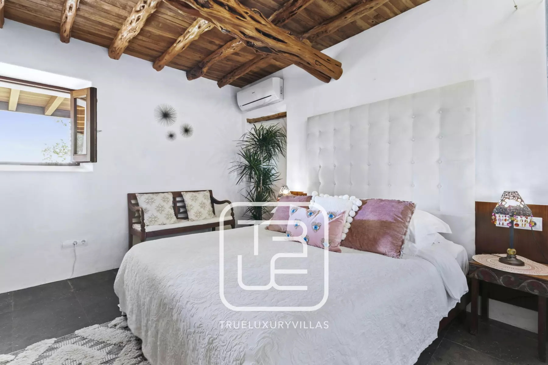 Villa Bloomary