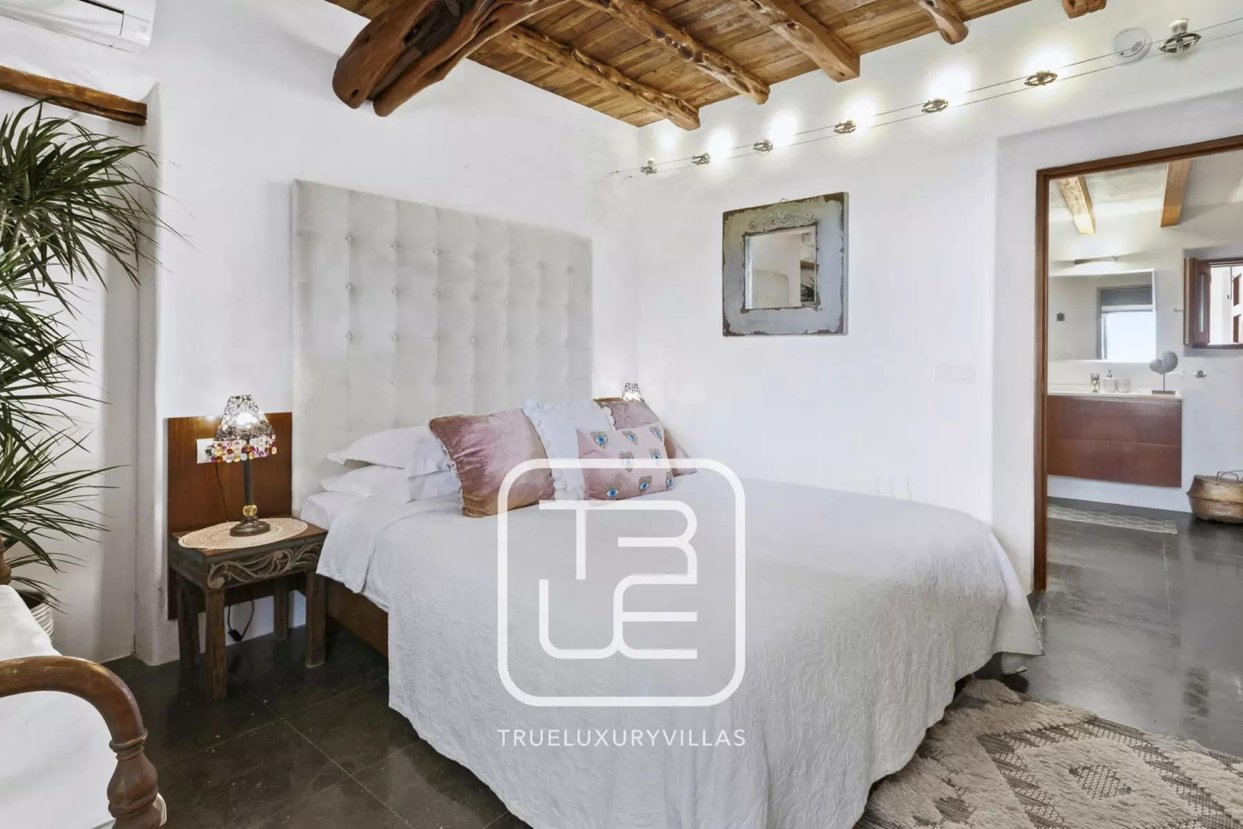Villa Bloomary