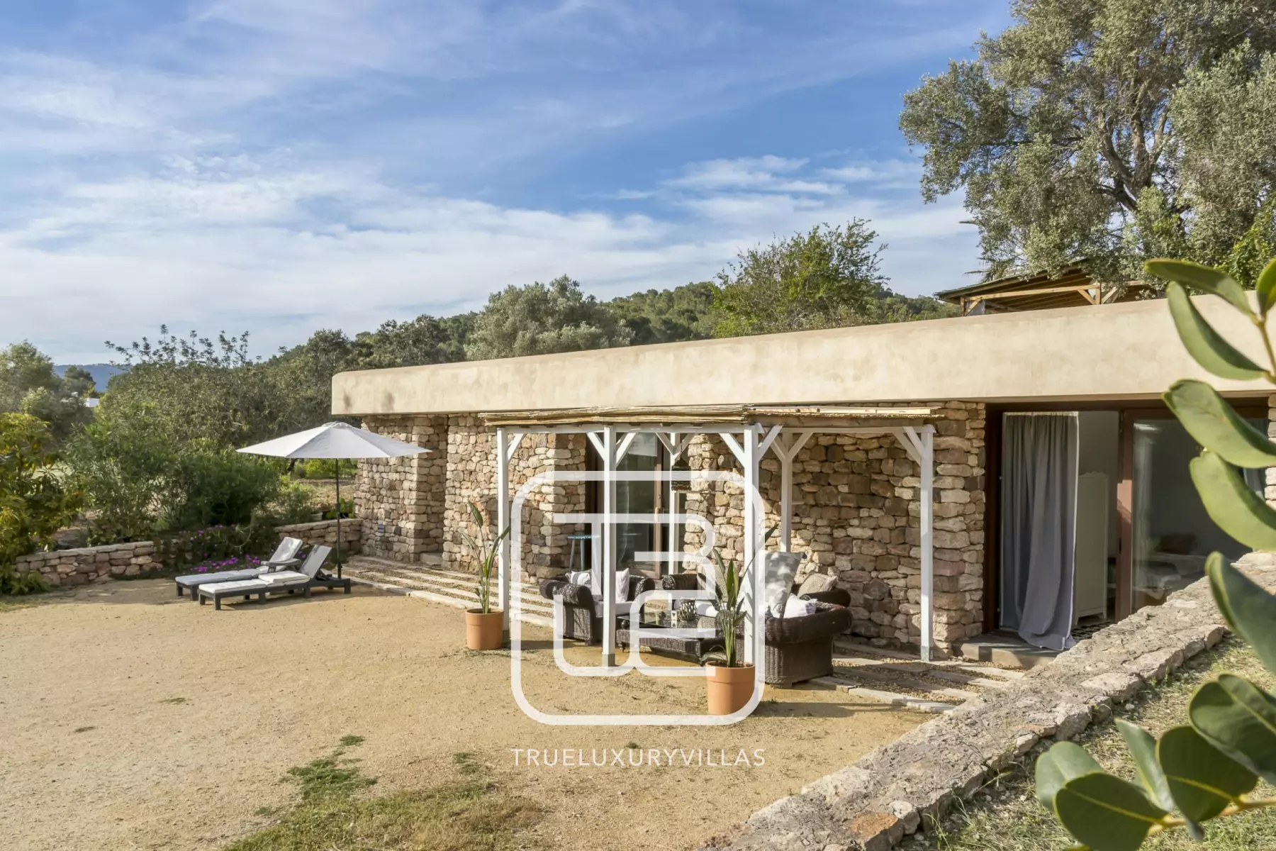 Villa Bloomary