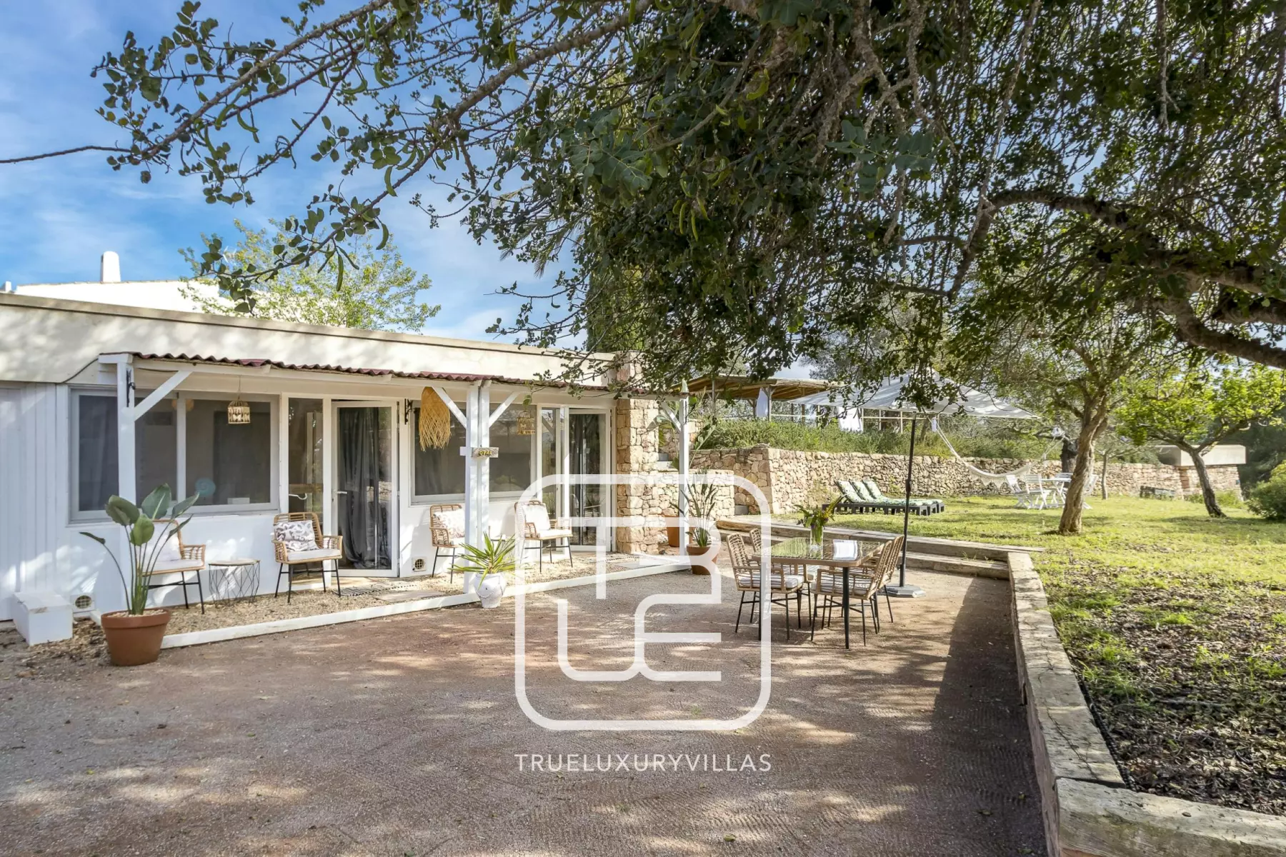 Villa Bloomary
