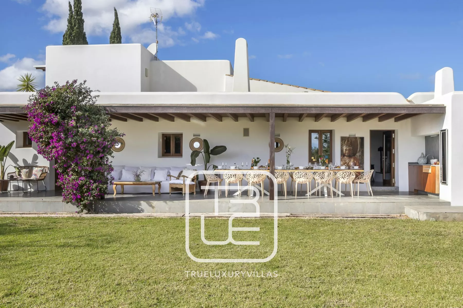 Villa Bloomary