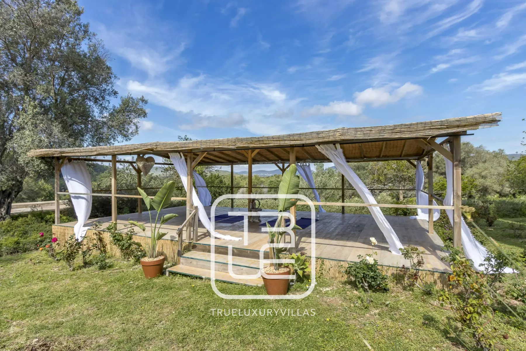 Villa Bloomary