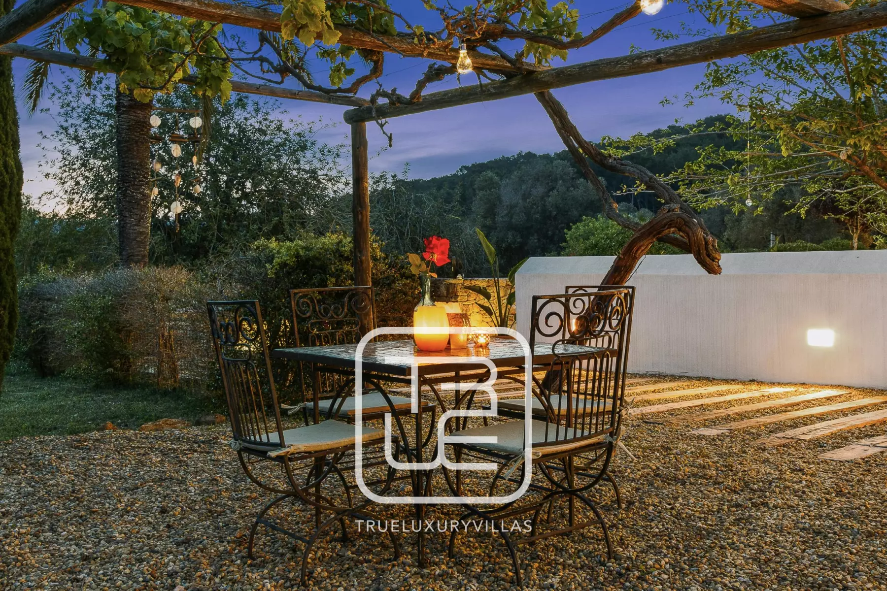 Villa Bloomary