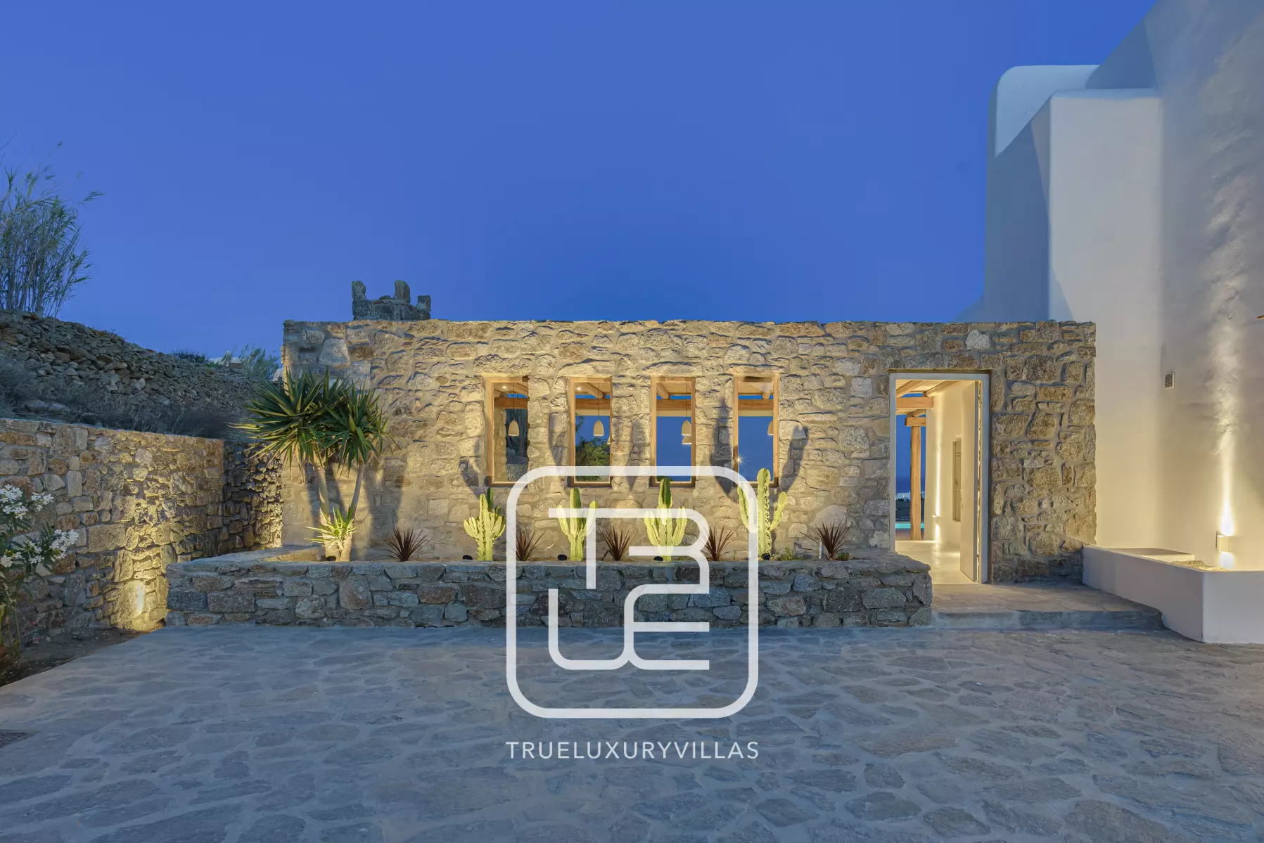 Villa Yanin
