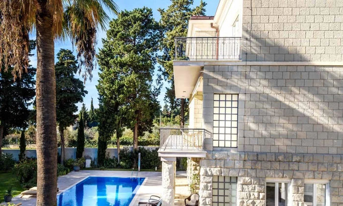 Villa Spelina