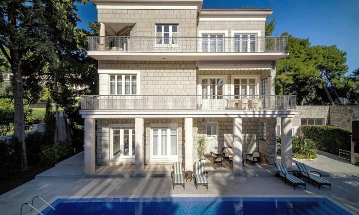 Villa Spelina