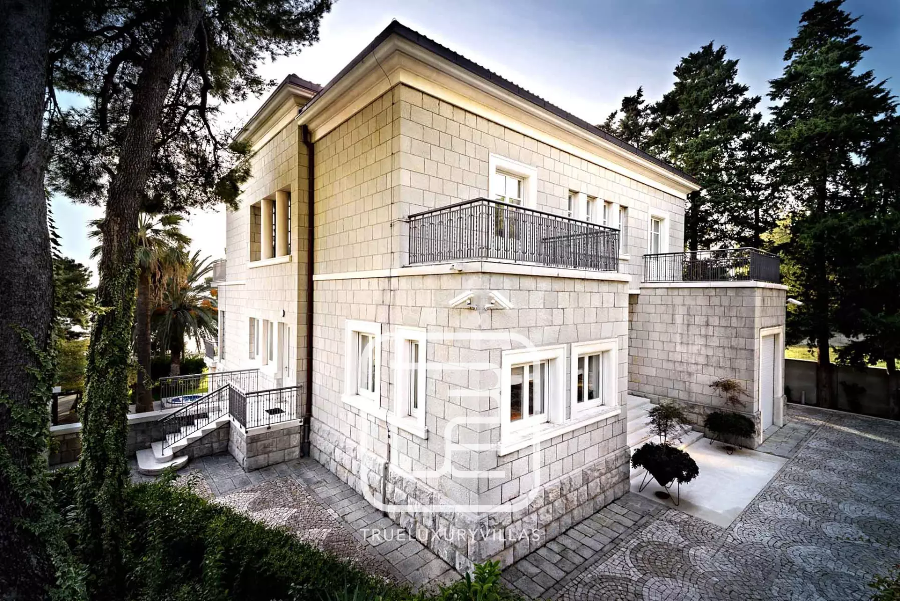 Villa Spelina