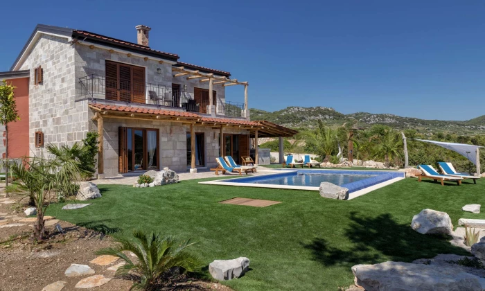 Villa Basa
