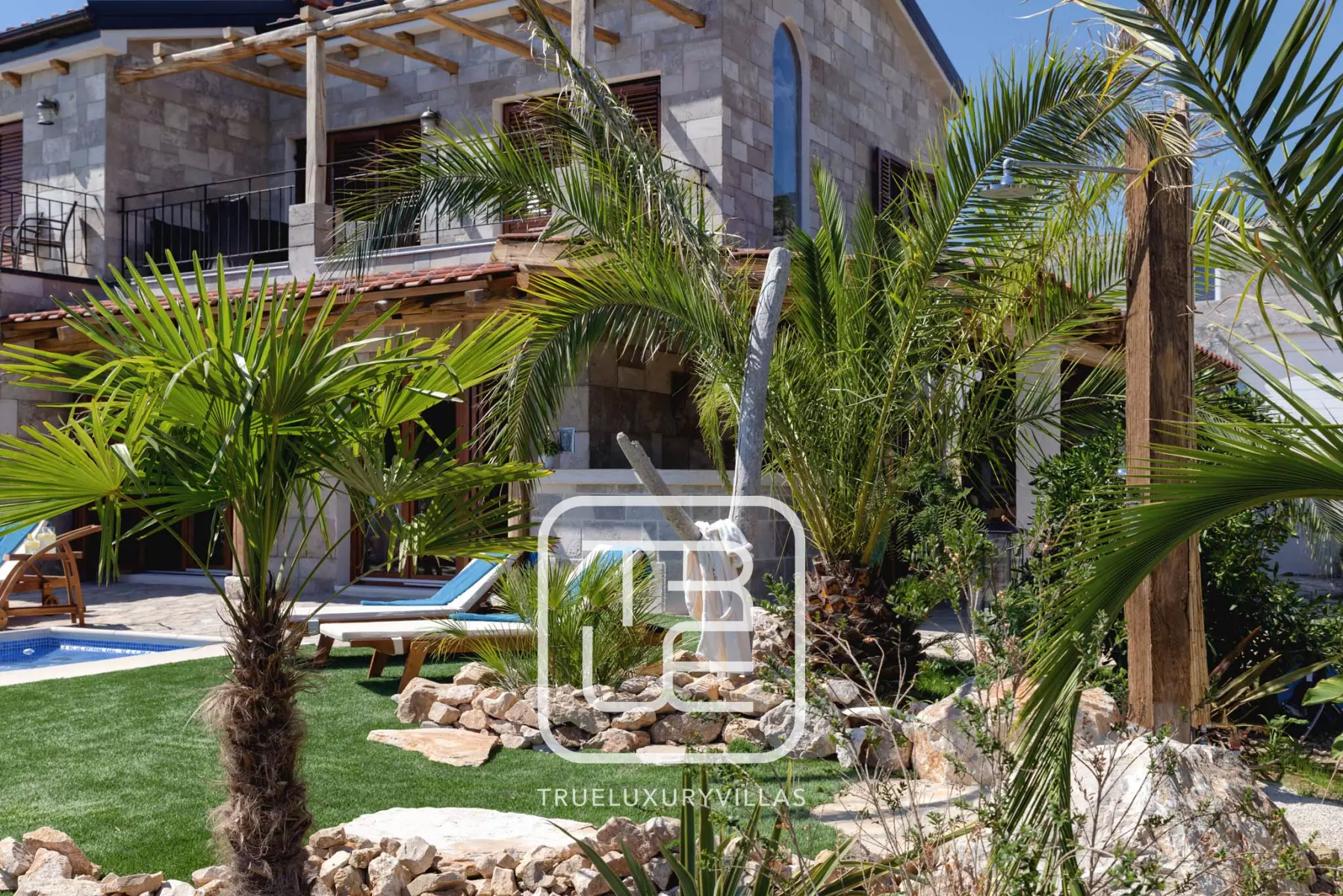 Villa Basa