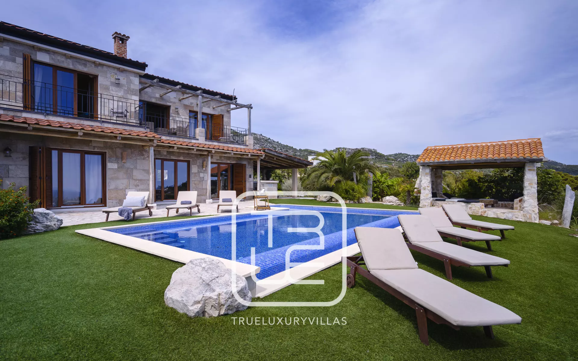 Villa Basa