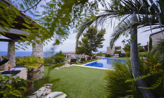 Villa Basa