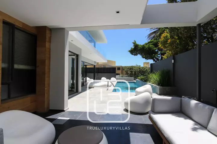 Villa Latina