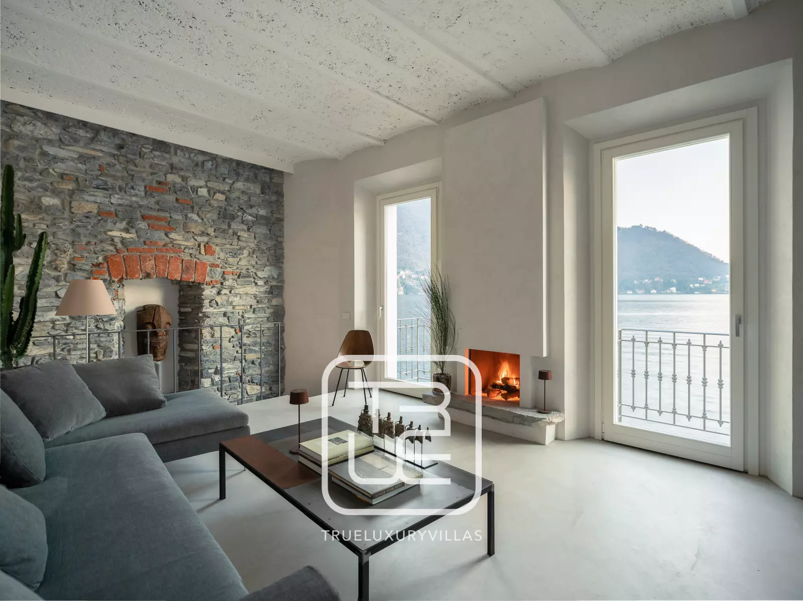 Lake Suite