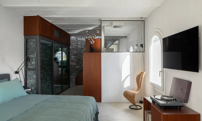 Lake Suite