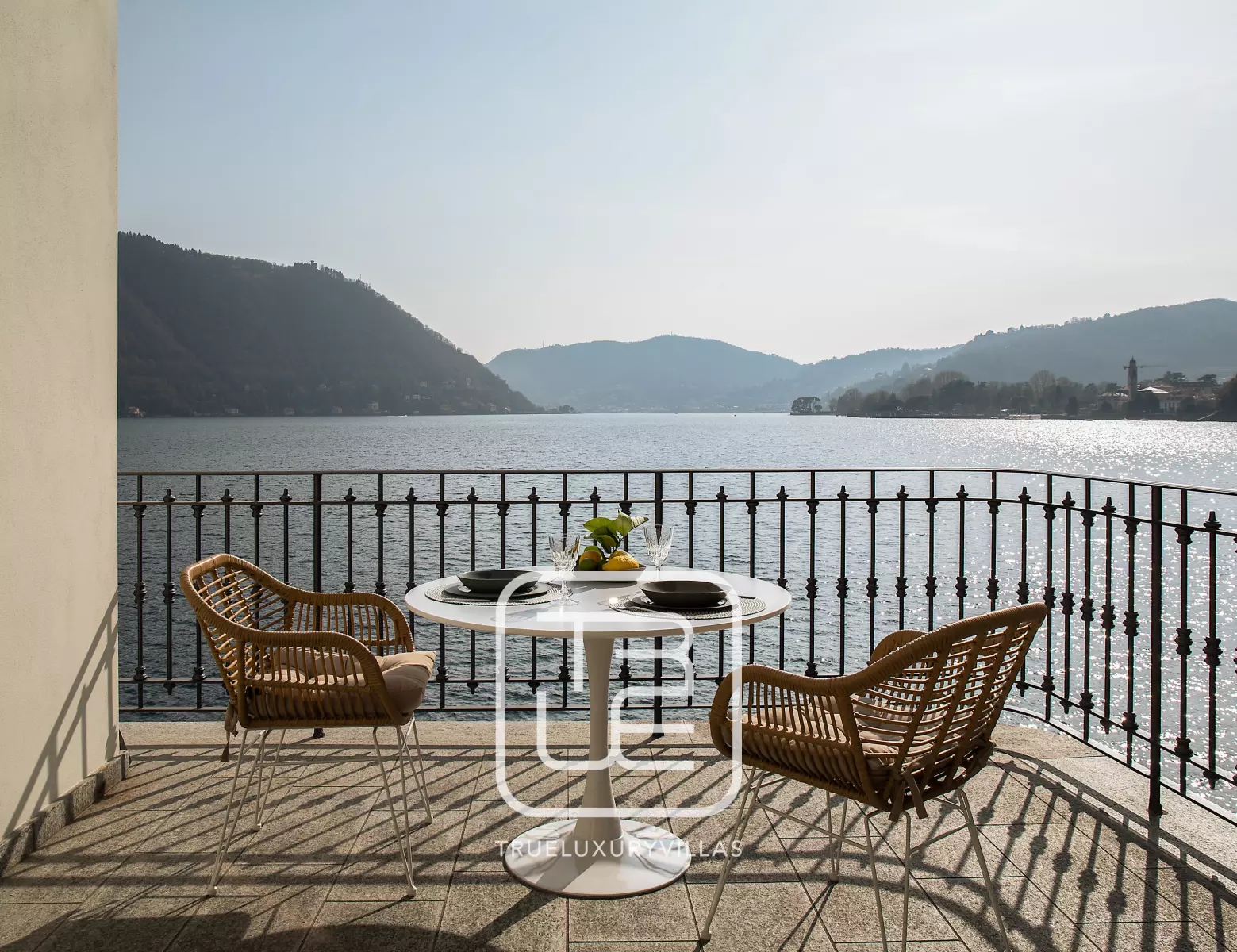 Lake Suite